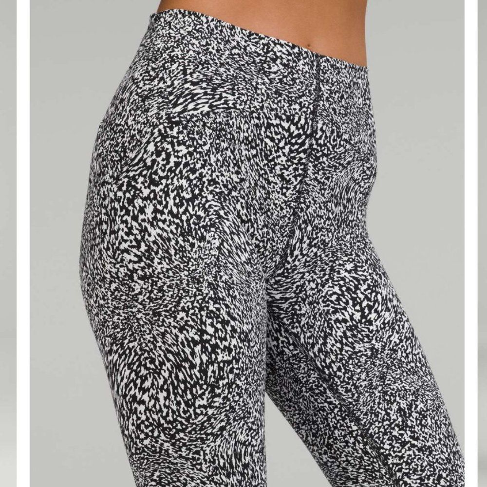 lululemon athletica Black and White Patterned Leggings - Picture 2 of 9